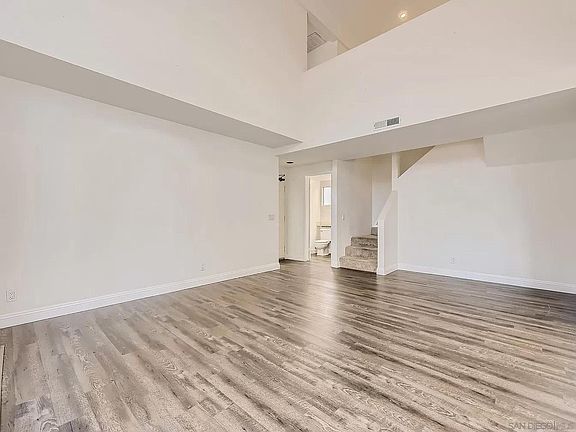 5th image of 6241 Calle Mariselda