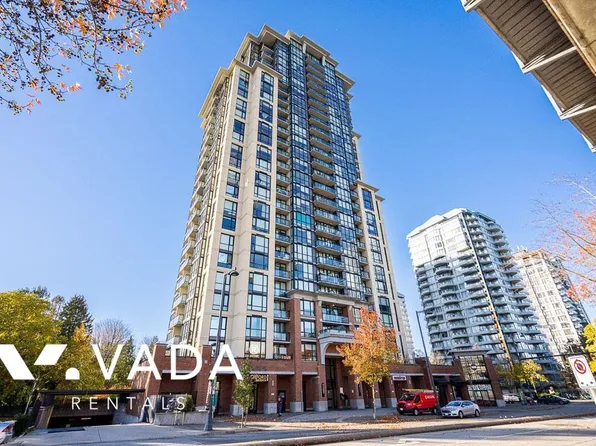 10777 University Dr, Surrey, BC