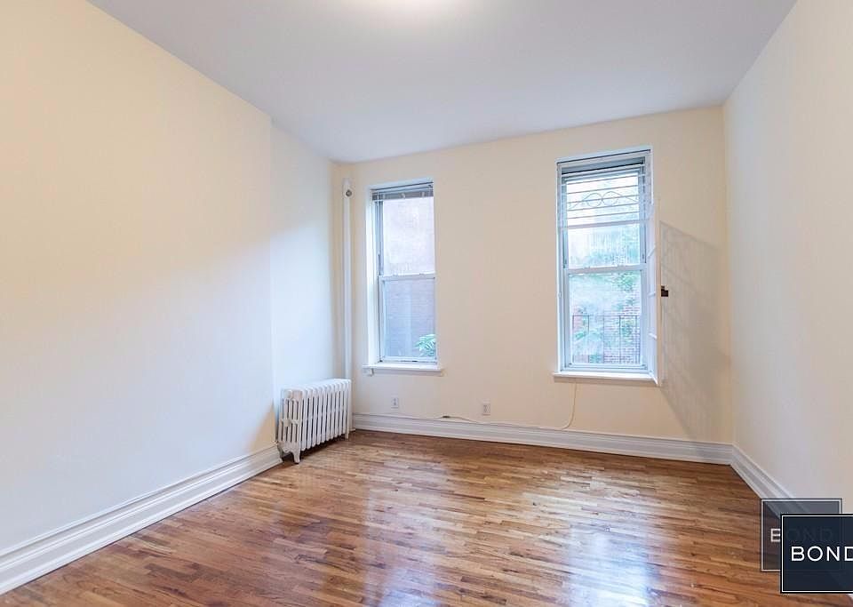 1st image of 350 E 65th St APT 3