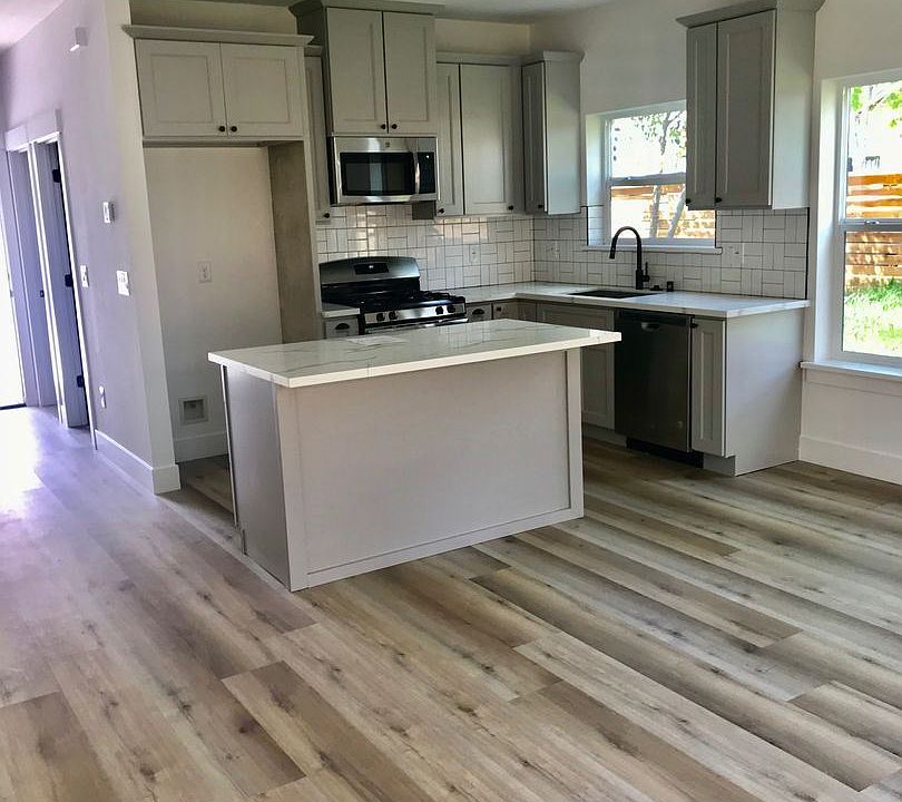 1st image of 120 Circuit Dr Unit A