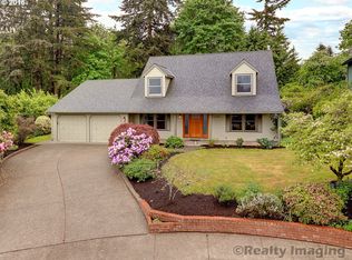 2940 SW Luradel Ln, Portland, OR 97219