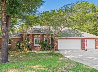 145 Mulry Dr, Niceville, FL 32578