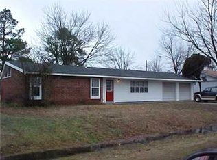 1104 C St, Barling, AR 72923