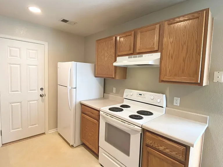 4603 S Simms Ct — Photo 7
