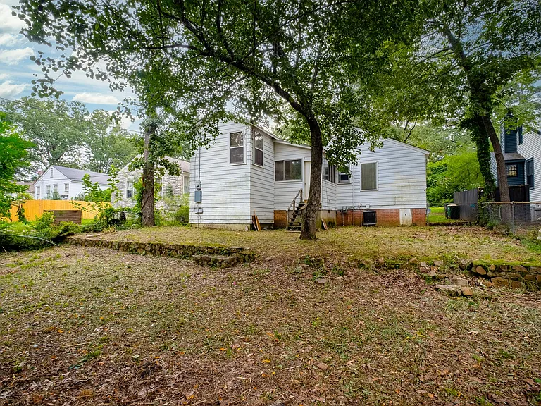 1808 S Pierce St — Photo 13