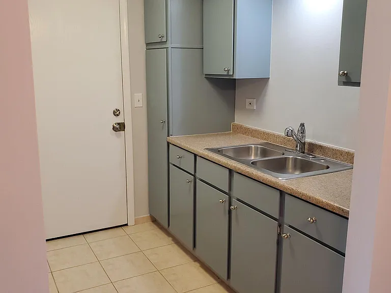 5117 N River Rd #3M — Photo 3