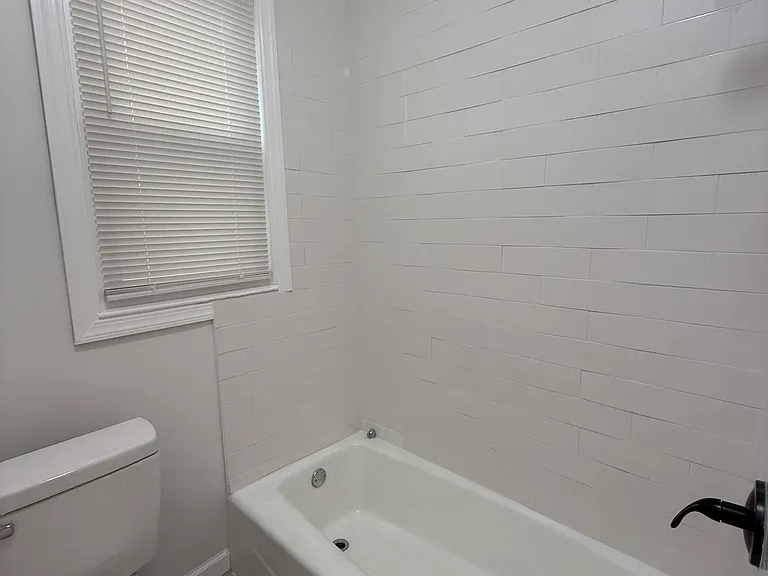 34 Fenner Ave #2 — Photo 10