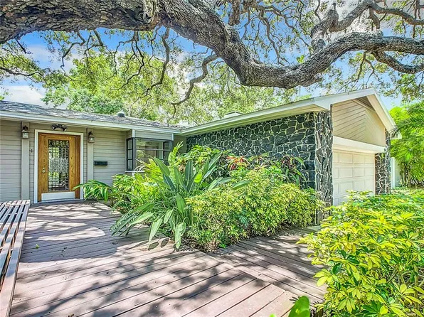 504 POINSETTIA ROAD, BELLEAIR, FL 33756