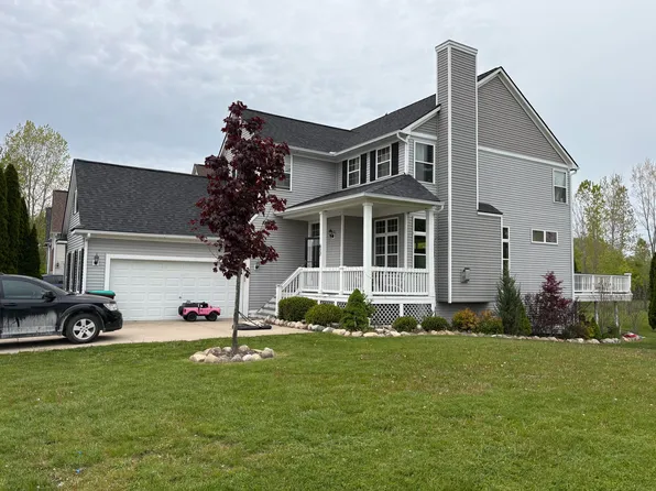 627 Jefferson Ln, Milan, MI 48160
