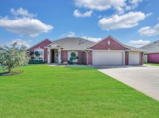 908 Candace Ln, Altus, OK 73521