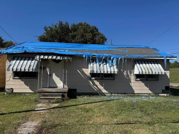 32310 Maggio St, White Castle, LA 70788