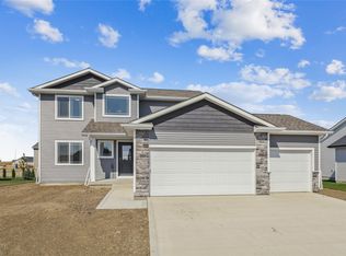 3610 NW 27th St, Ankeny, IA 50023