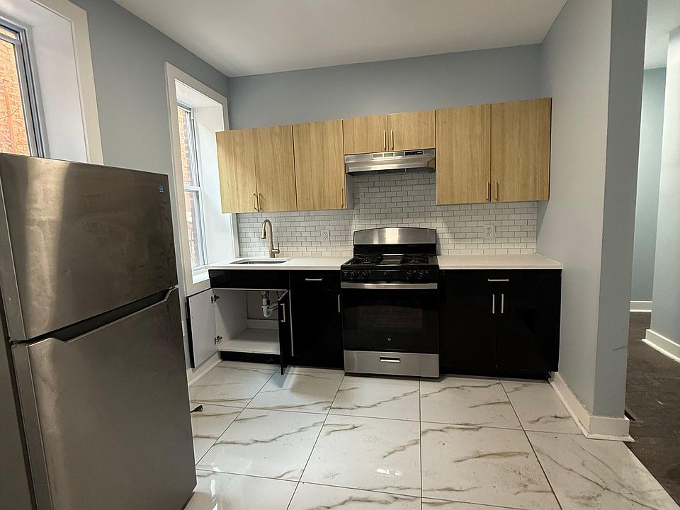1st image of 190 Park St #2A