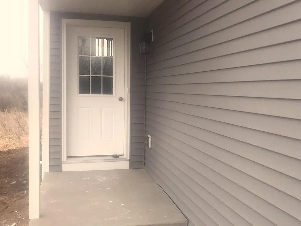 651 Poplar Pl