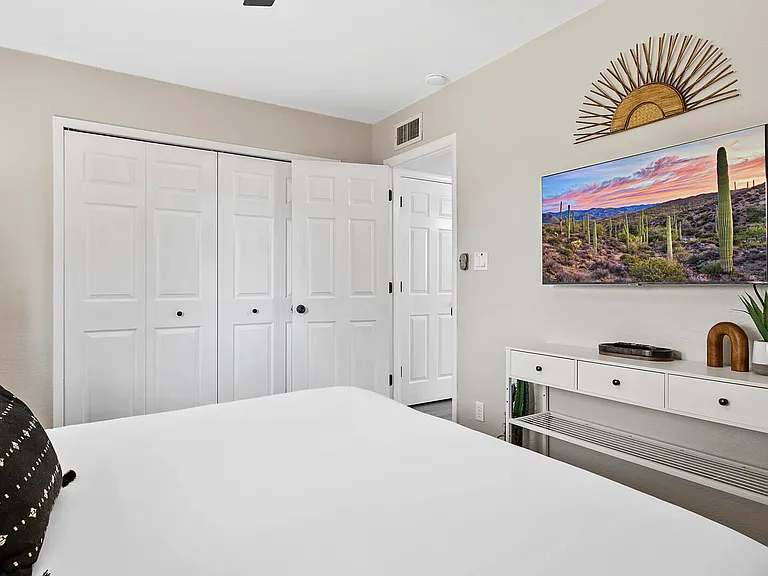 8265 E Thomas Rd — Photo 11