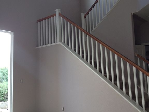 3rd image of 34540 Newell St