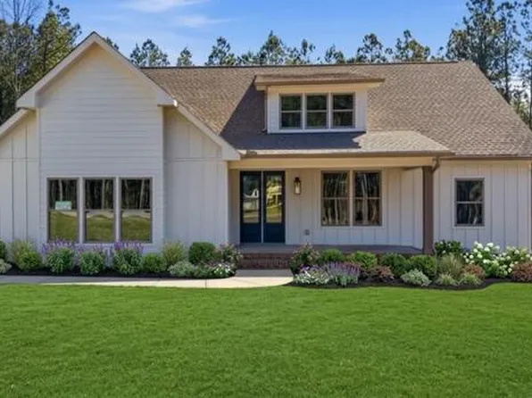 405 Boone Pass, Jasper, TN 37347