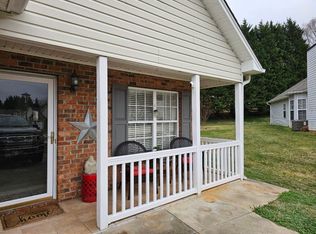 131 Wellsboro Ct, King, NC 27021