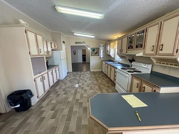 2nd image of 50 S Elysian Dr