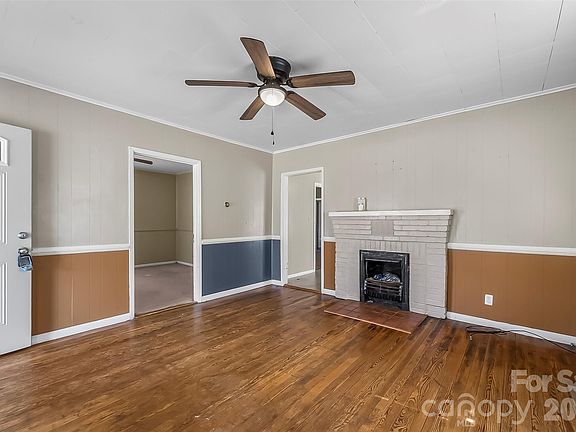 2nd image of 505 Mimosa Ave