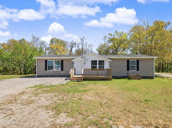 4772 Trace Court SE, Southport, NC 28461
