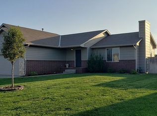 11743 W Wilkinson Ct, Maize, KS 67101