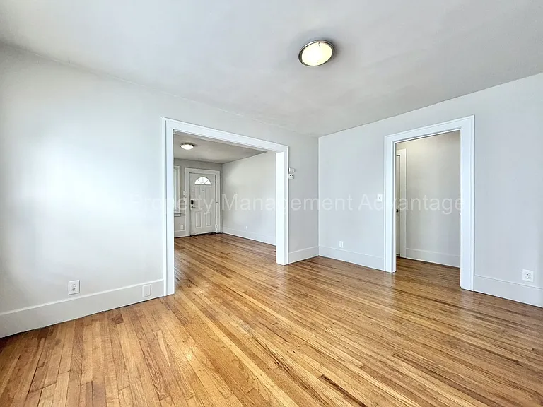 316 Spencer — Photo 19