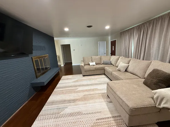456 Hollywood Ave, Tracy, CA 95376