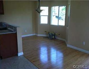 2nd image of 1015 Lawrence Ave