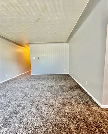 3rd image of 800 Dexter St #203