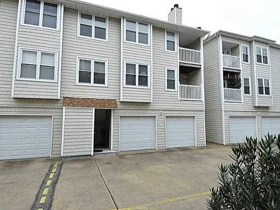 Private Spacious Two Car Garage