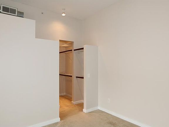 4th image of 1207 Vine St #H