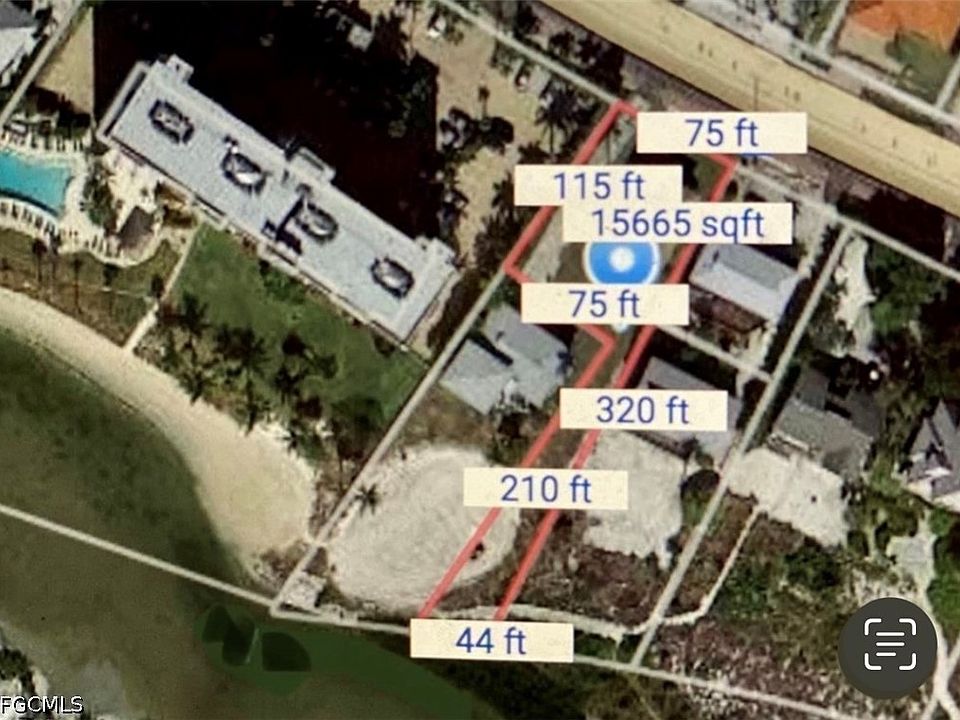 2nd image of 7946 Estero Blvd