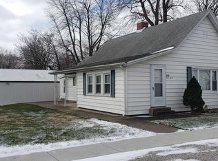 500 W Main St, Mechanicsburg, IL 62545