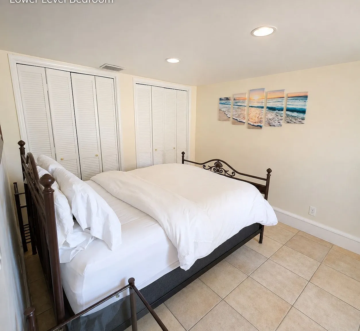 5 bed, 3.0 bath, $5,300 — Photo 3