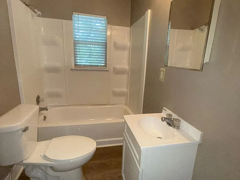 625 N Tacoma Ave — Photo 11