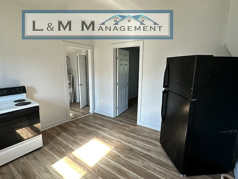 129 Eastside Dr — Photo 5