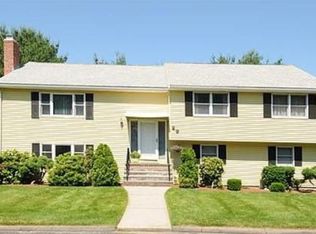 29 Mary Chilton Rd, Needham, MA 02492