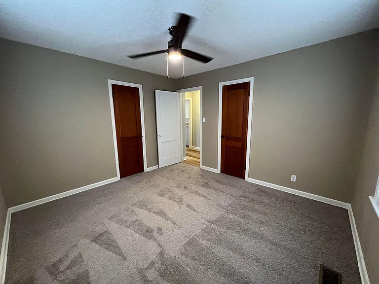 1520 W Arizona Ave — Photo 20