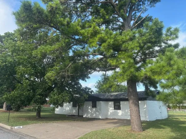 1400 SE 23rd Ave, Mineral Wells, TX 76067