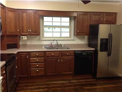 2nd image of 362 Morris Dr