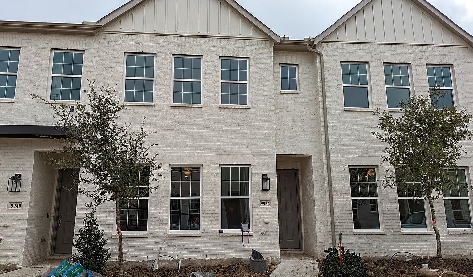 Quick Move In Home by Ashton Woods