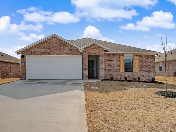3021 Laredo Ln, Centerton, AR