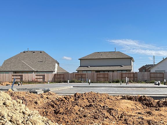 Construction progress - 17122 Plover Rock Trail