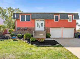 8000 W Kingston Dr, Frankfort, IL 60423