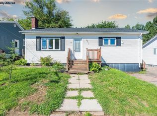 194 Jones St, Moncton, NB E1C 6K3