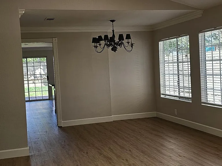 4551 Parkglen Cir — Photo 27