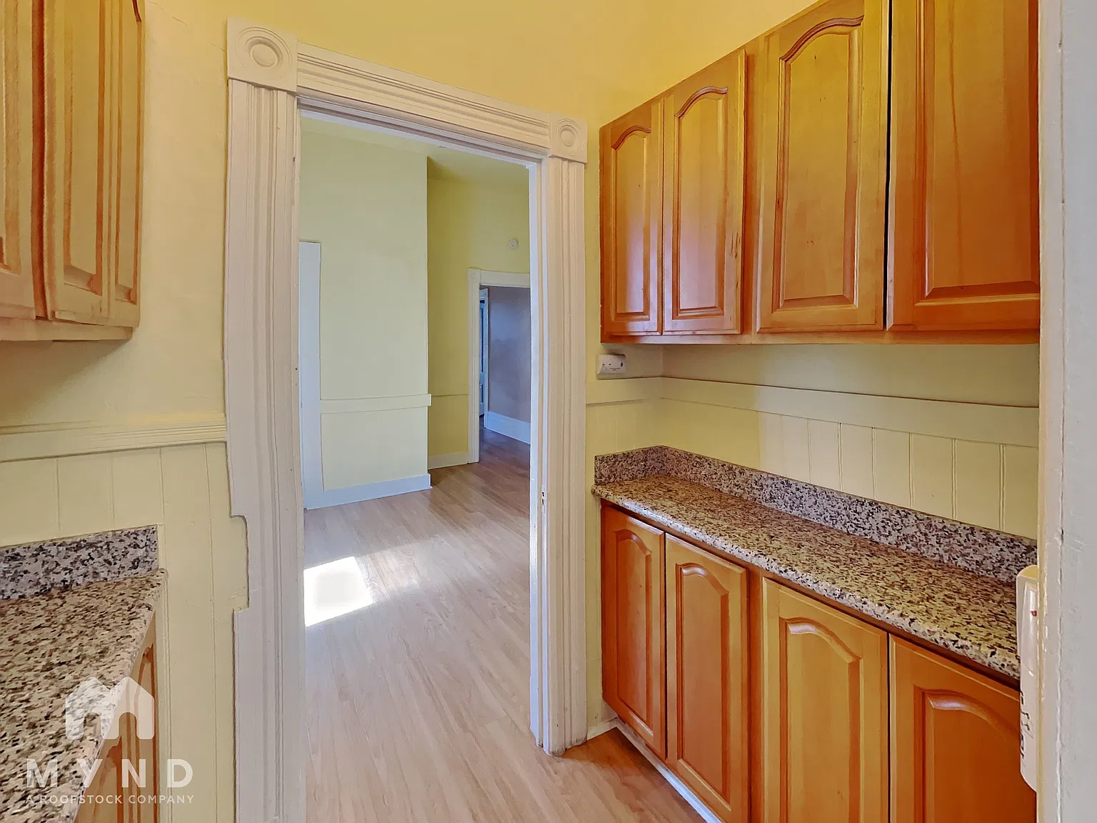 2 bed, 1.0 bath, 1674 sqft, $3,459 — Photo 2