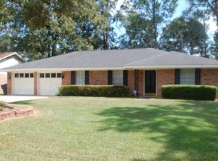 1121 Hallmark Dr, Shreveport, LA 71118