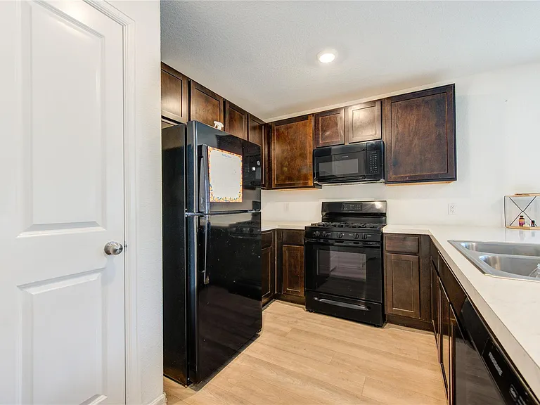 26923 Winward Creek Trl — Photo 20